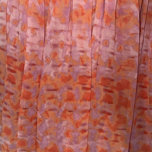 New Cinq A Sept Rachel Tiered Ruffle Midi
Dress Size 10 - Picture 14 of 15